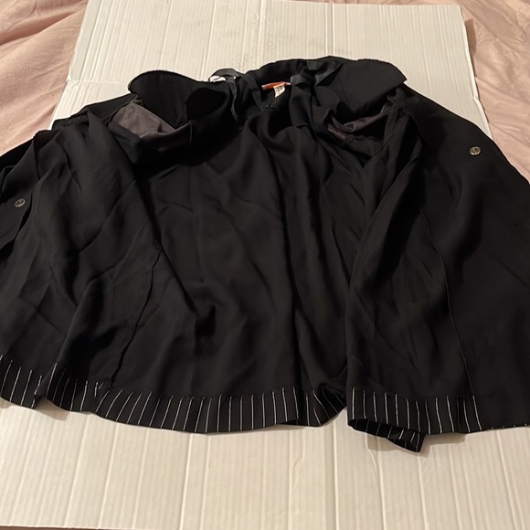 ⏳♻️Lady Carol of New York Black & White Pinstripe Button Blazer Plus size 18 - Picture 13 of 17